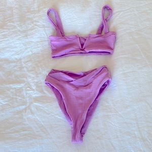 Super cute ribbed L space set